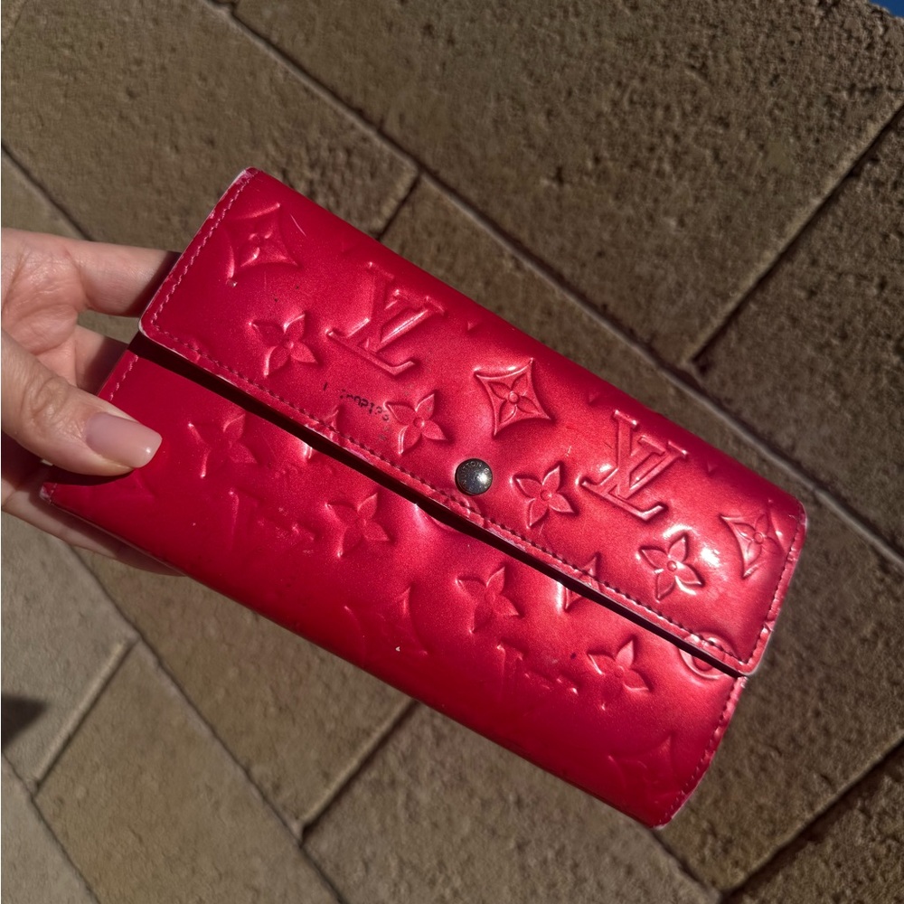 Louis Vuitton hot pink wallet - Picture 12 of 15